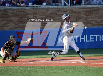 Thumbnail 1 in Blue Valley vs. Manhattan (KSHSAA 6A Final) photogallery.