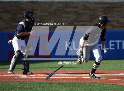Thumbnail 2 in Blue Valley vs. Manhattan (KSHSAA 6A Final) photogallery.