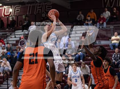 Thumbnail 1 in Washington vs. Olentangy Berlin photogallery.