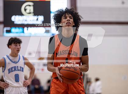 Thumbnail 3 in Washington vs. Olentangy Berlin photogallery.