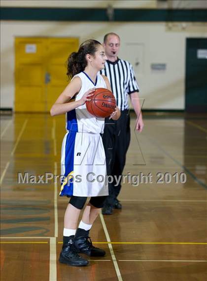 Thumbnail 3 in Mira Costa vs Agoura (Santa Barbara Tournament of Champions) photogallery.