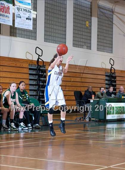 Thumbnail 1 in Mira Costa vs Agoura (Santa Barbara Tournament of Champions) photogallery.