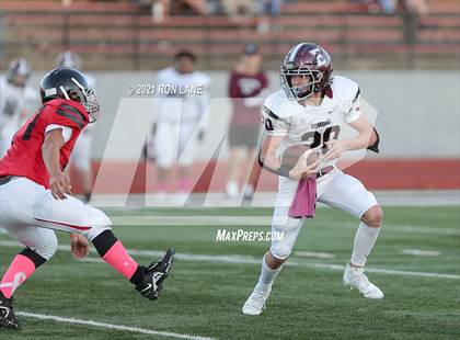 Thumbnail 1 in Edmond Memorial @ Mustang photogallery.