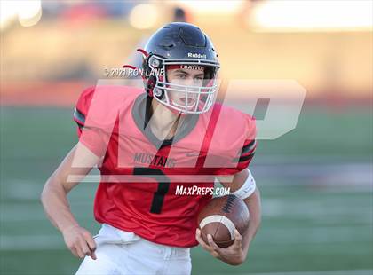 Thumbnail 3 in Edmond Memorial @ Mustang photogallery.