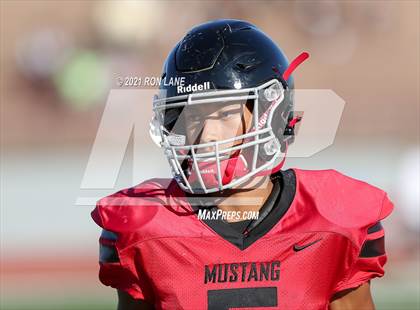 Thumbnail 1 in Edmond Memorial @ Mustang photogallery.