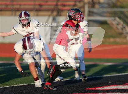 Thumbnail 2 in Edmond Memorial @ Mustang photogallery.