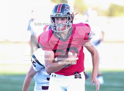 Thumbnail 2 in Edmond Memorial @ Mustang photogallery.