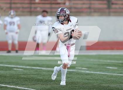 Thumbnail 2 in Edmond Memorial @ Mustang photogallery.