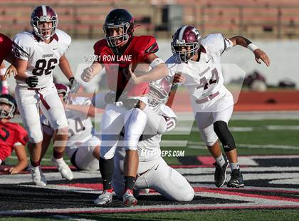 Thumbnail 3 in Edmond Memorial @ Mustang photogallery.