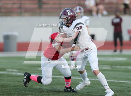 Thumbnail 3 in Edmond Memorial @ Mustang photogallery.