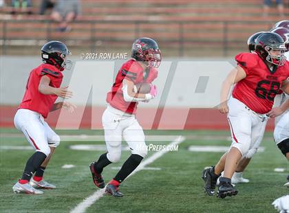 Thumbnail 1 in Edmond Memorial @ Mustang photogallery.