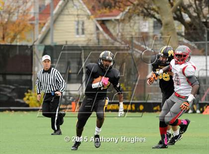 Thumbnail 3 in Roosevelt @ Madison (PSAL Bowl Quarter Finals) photogallery.