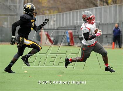 Thumbnail 2 in Roosevelt @ Madison (PSAL Bowl Quarter Finals) photogallery.