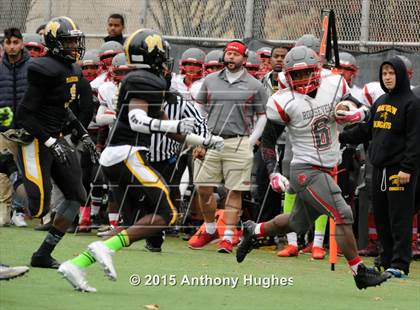 Thumbnail 2 in Roosevelt @ Madison (PSAL Bowl Quarter Finals) photogallery.