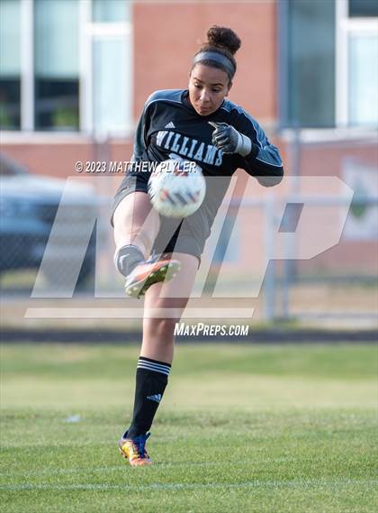 Thumbnail 1 in Williams vs Terry Sanford (NCHSAA 3A First Round) photogallery.