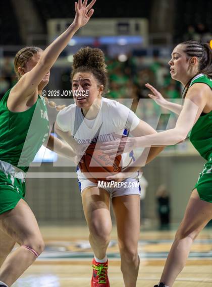Thumbnail 2 in Portsmouth vs. Fairland (OSHAA DV State Semi Final) photogallery.