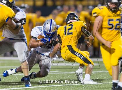 Thumbnail 1 in Olentangy Liberty @ North Allegheny (Western Pennsylvania Legends Football Classic) photogallery.