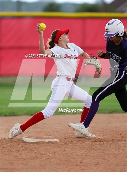 Thumbnail 2 in Douglas County @ Regis Jesuit photogallery.