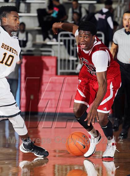 Thumbnail 2 in Prime Prep vs. Scotlandville (Thanksgiving Hoopfest) photogallery.
