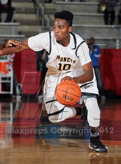 Thumbnail 3 in Prime Prep vs. Scotlandville (Thanksgiving Hoopfest) photogallery.
