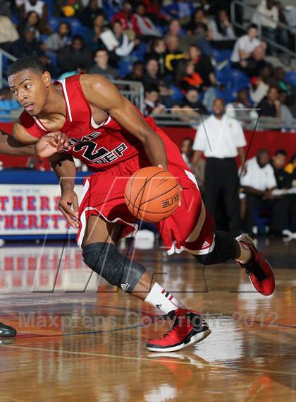Thumbnail 2 in Prime Prep vs. Scotlandville (Thanksgiving Hoopfest) photogallery.