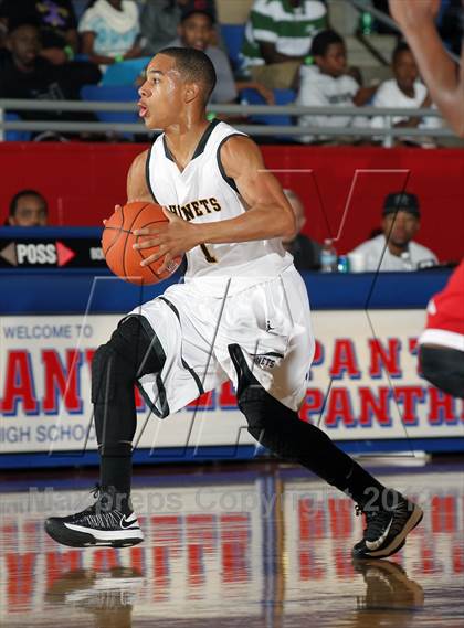 Thumbnail 2 in Prime Prep vs. Scotlandville (Thanksgiving Hoopfest) photogallery.