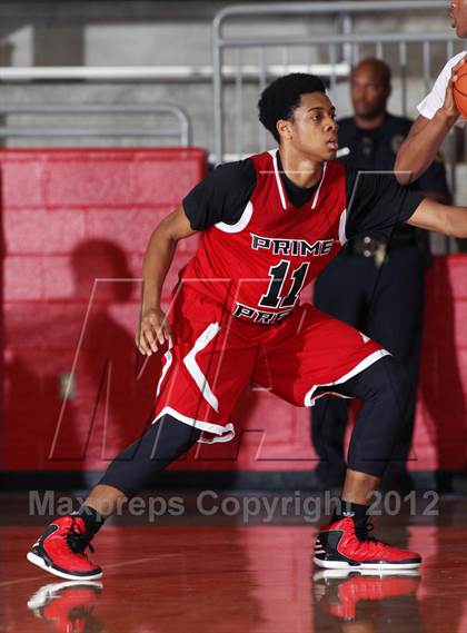 Thumbnail 2 in Prime Prep vs. Scotlandville (Thanksgiving Hoopfest) photogallery.