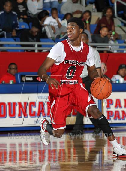 Thumbnail 3 in Prime Prep vs. Scotlandville (Thanksgiving Hoopfest) photogallery.