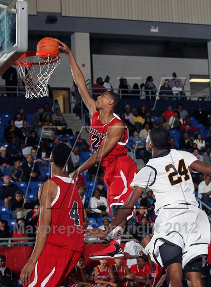 Thumbnail 3 in Prime Prep vs. Scotlandville (Thanksgiving Hoopfest) photogallery.