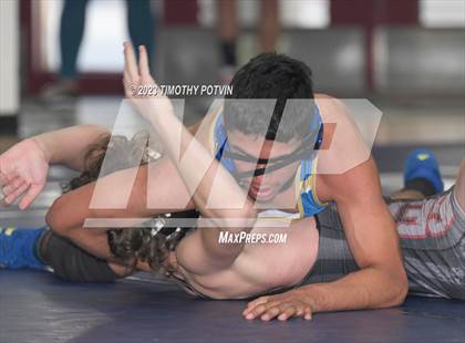 Thumbnail 3 in Paloma Valley Tournament photogallery.