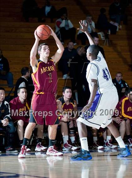 Thumbnail 1 in Arcadia vs Rancho Cucamonga (Inland Empire Invitational) photogallery.