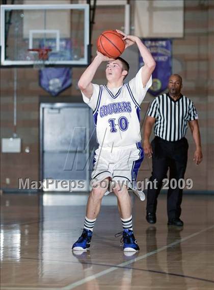 Thumbnail 2 in Arcadia vs Rancho Cucamonga (Inland Empire Invitational) photogallery.