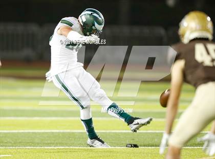 Thumbnail 1 in Irvine vs St. Francis (CIF SS Round 1 D4 Playoff) photogallery.
