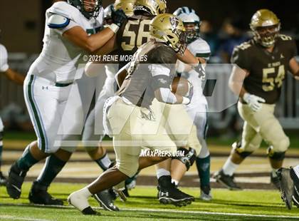 Thumbnail 1 in Irvine vs St. Francis (CIF SS Round 1 D4 Playoff) photogallery.