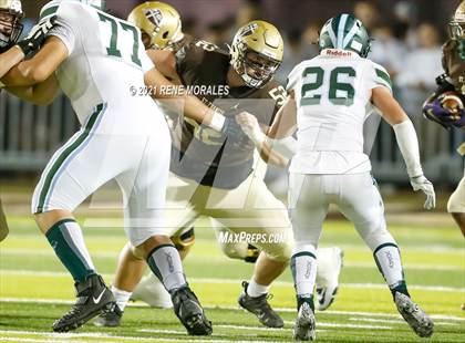 Thumbnail 3 in Irvine vs St. Francis (CIF SS Round 1 D4 Playoff) photogallery.