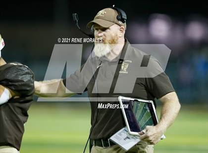 Thumbnail 2 in Irvine vs St. Francis (CIF SS Round 1 D4 Playoff) photogallery.