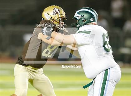 Thumbnail 3 in Irvine vs St. Francis (CIF SS Round 1 D4 Playoff) photogallery.