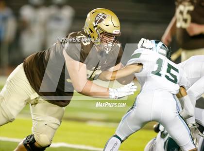 Thumbnail 3 in Irvine vs St. Francis (CIF SS Round 1 D4 Playoff) photogallery.