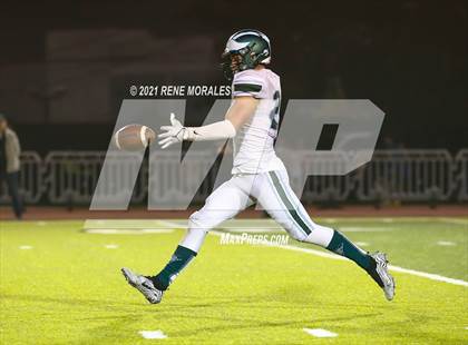 Thumbnail 2 in Irvine vs St. Francis (CIF SS Round 1 D4 Playoff) photogallery.