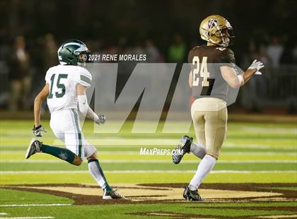 Thumbnail 3 in Irvine vs St. Francis (CIF SS Round 1 D4 Playoff) photogallery.