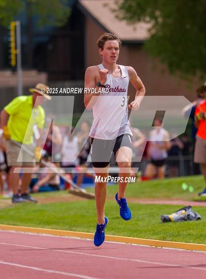 Thumbnail 1 in CHSAA State Track Championships (1600m Finals) photogallery.