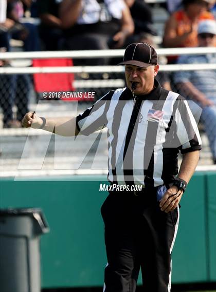 Thumbnail 1 in JV: Central Catholic @ De La Salle photogallery.