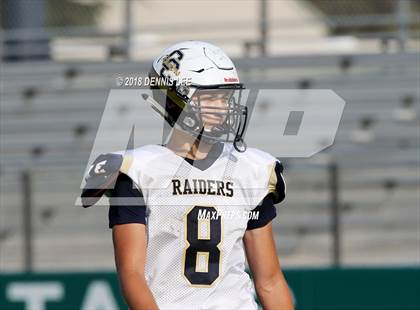 Thumbnail 2 in JV: Central Catholic @ De La Salle photogallery.