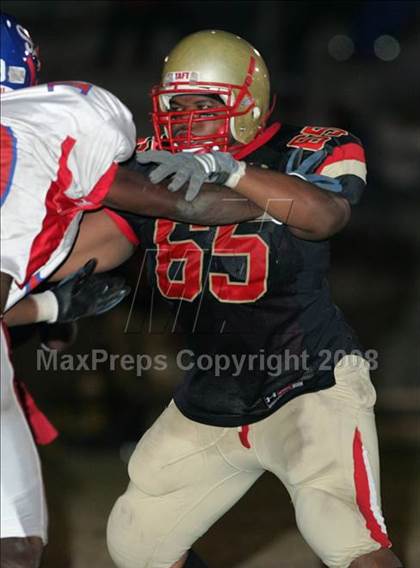 Thumbnail 2 in Serra @ Taft photogallery.