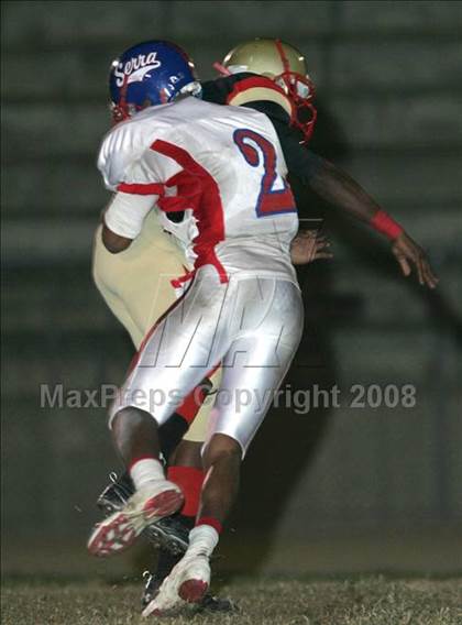 Thumbnail 2 in Serra @ Taft photogallery.