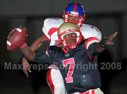 Thumbnail 3 in Serra @ Taft photogallery.