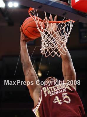 Thumbnail 2 in Mt. Vernon vs. Paterson Catholic (Nike Super 6 @ the Garden) photogallery.