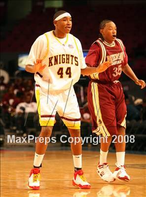 Thumbnail 3 in Mt. Vernon vs. Paterson Catholic (Nike Super 6 @ the Garden) photogallery.