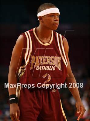 Thumbnail 3 in Mt. Vernon vs. Paterson Catholic (Nike Super 6 @ the Garden) photogallery.