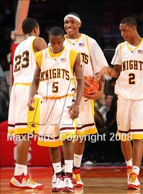 Thumbnail 1 in Mt. Vernon vs. Paterson Catholic (Nike Super 6 @ the Garden) photogallery.